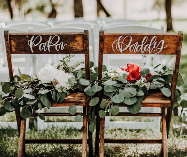 Ember Elaine Calligraphy