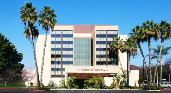 DoubleTree by Hilton Hotel Fresno Convention Center