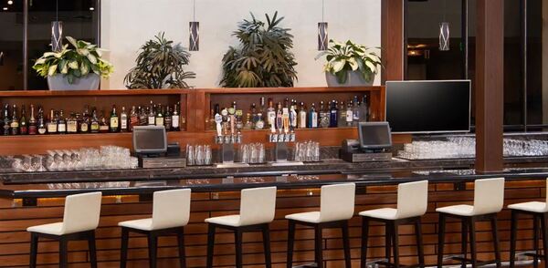 DoubleTree by Hilton Hotel Fresno Convention Center