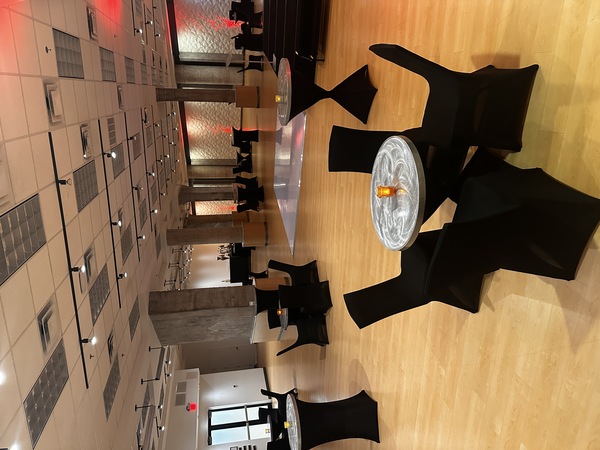 Aloft Dallas Downtown (The Pads)