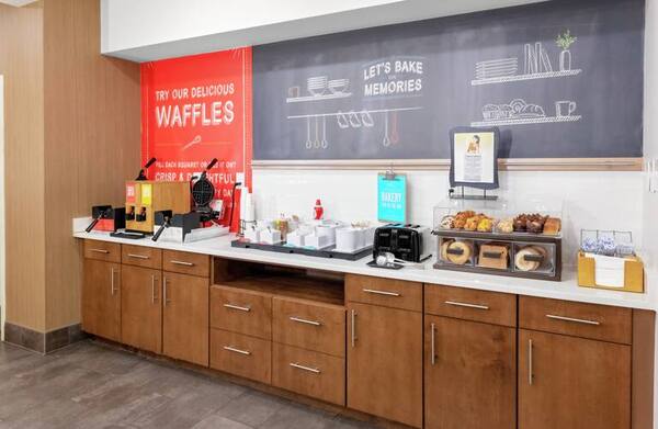 Hampton Inn & Suites Concord/Charlotte