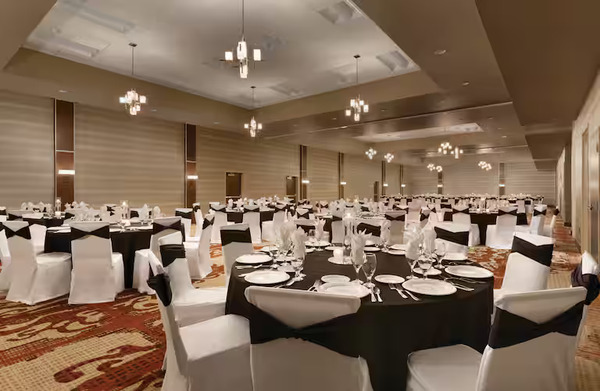 Embassy Suites Akron Canton Airport