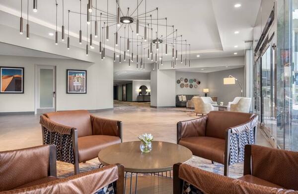 Doubletree by Hilton Phoenix Midtown