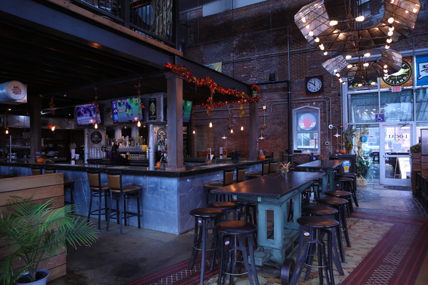 Local Kitchen & Beer Bar