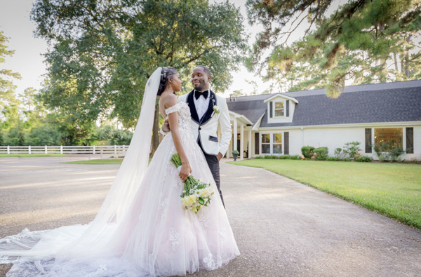 Ella's Garden Wedding & Event Venue