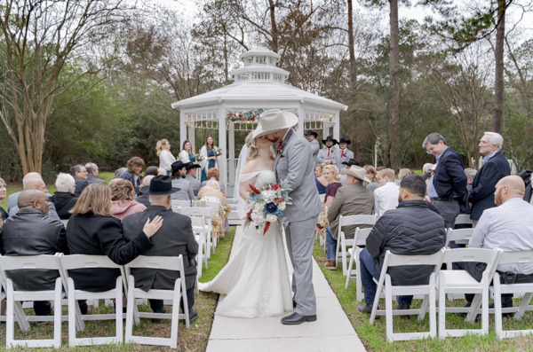 Ella's Garden Wedding & Event Venue