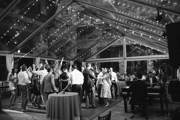 Keys on Main Traveling Dueling Piano Show