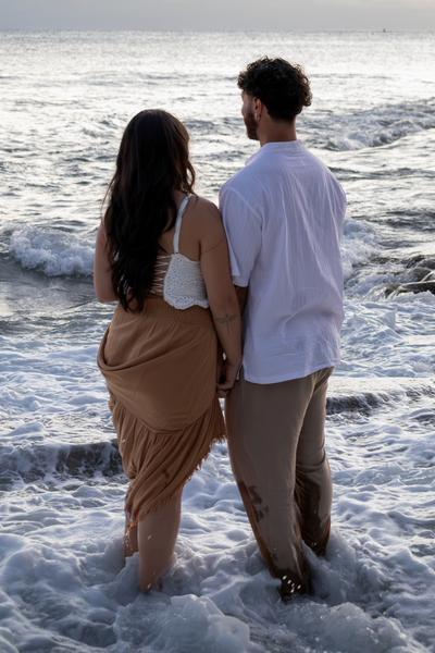 Makamae Moments, LLC