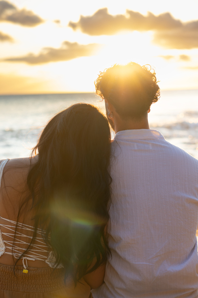 Makamae Moments, LLC