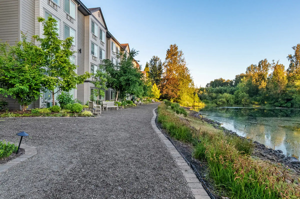 Radisson Hotel Portland Airport