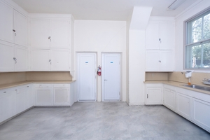 Commercial Kitchen and Prep Kitchen