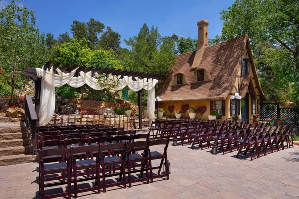 Craftwood Peak by Wedgewood Weddings