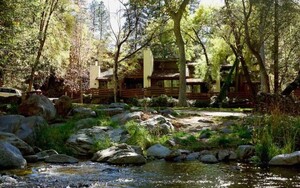 Creekside Cabins