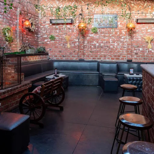 Remix Room Hollywood