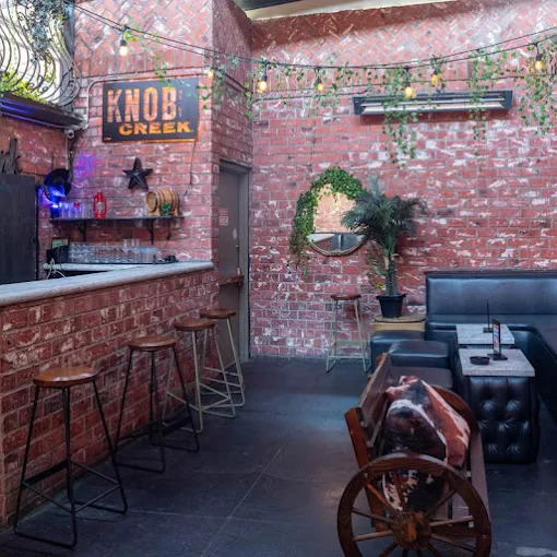 Remix Room Hollywood