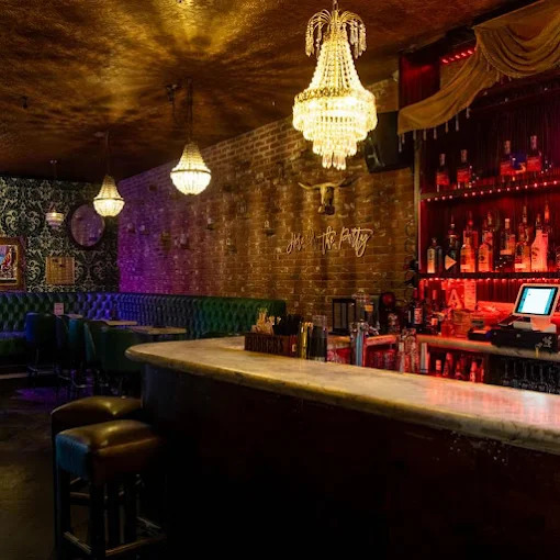 Remix Room Hollywood