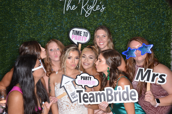 Square Biz Photography & Photo Booths