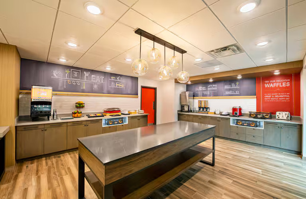 Hampton Inn & Suites Keller Town Center