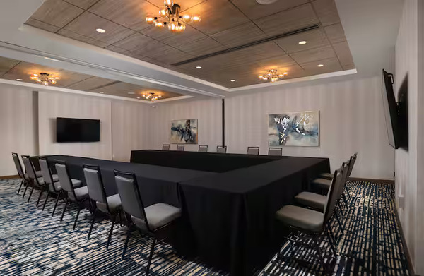 DoubleTree by Hilton Battle Creek