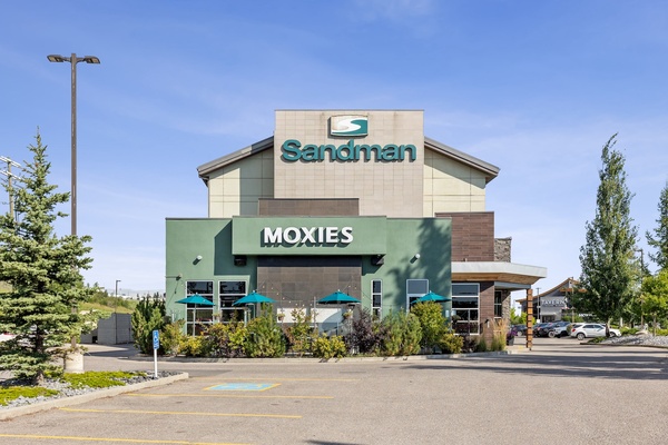 Sandman Hotels & Suites Calgary South