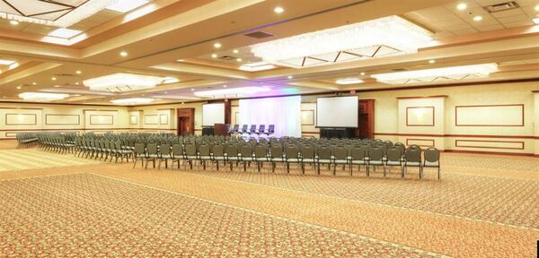 DoubleTree by Hilton Spokane City Center