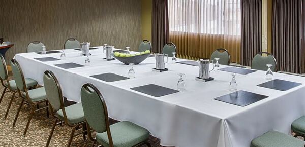 DoubleTree by Hilton Spokane City Center