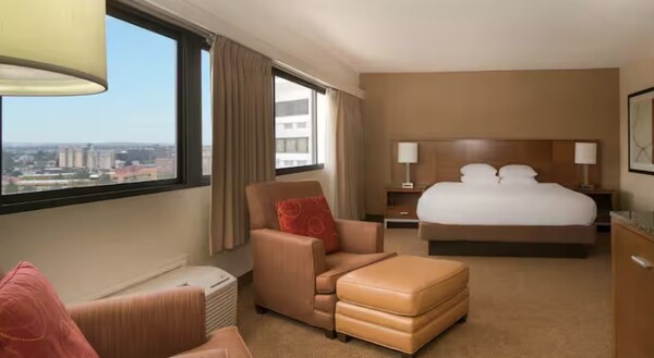 DoubleTree by Hilton Spokane City Center