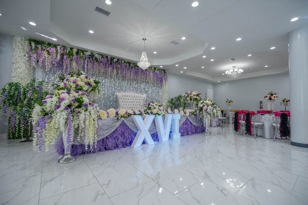 Isabella's Banquet Hall