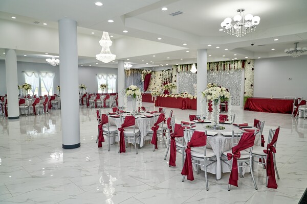 Isabella's Banquet Hall