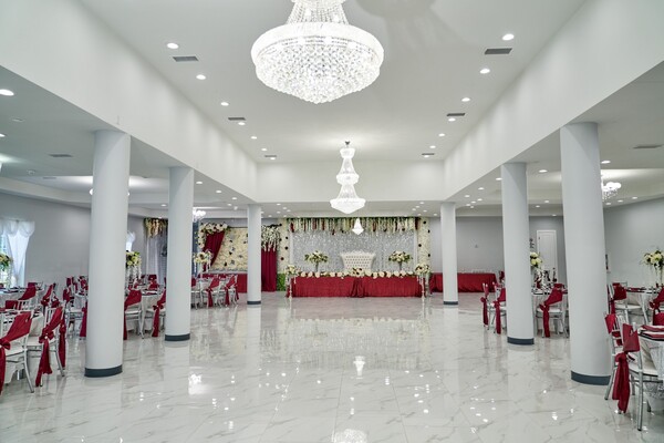 Isabella's Banquet Hall