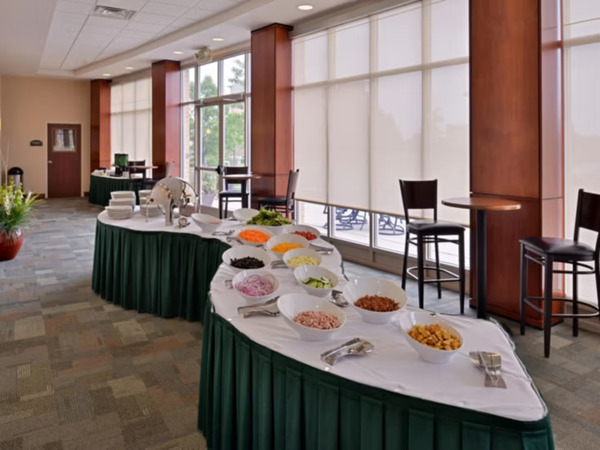 Holiday Inn Madison At The American Center