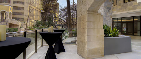 Hampton Inn & Suites/Home2 Suites Riverwalk