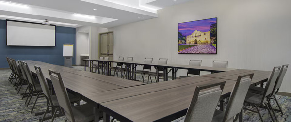 Hampton Inn & Suites/Home2 Suites Riverwalk