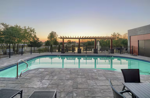 Hampton Inn Louisville-Northeast