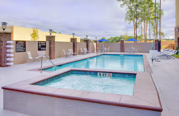 Hampton Inn & Suites Tyler/South