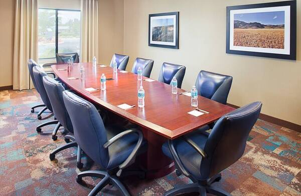 Hampton Inn & Suites Lancaster