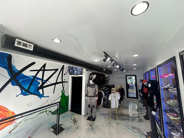 Xaza Boutique