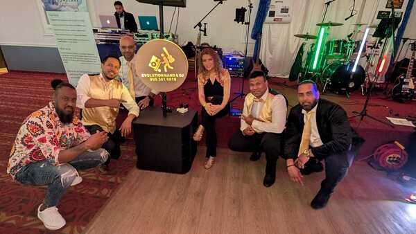 EVOLUTION BAND & DJ ENTERTAINMENT