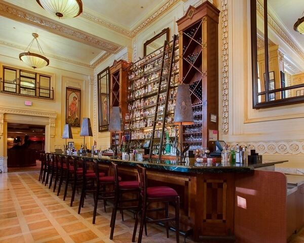 Pierpont's At Union Station