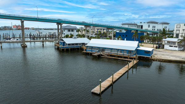 Doc Ford's & Bonita Fish Company