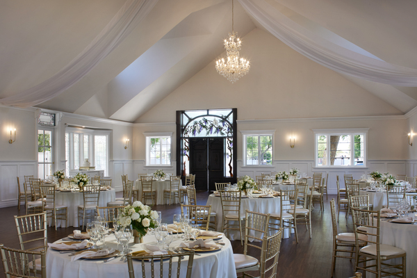 Lindsay Grove by Wedgewood Weddings