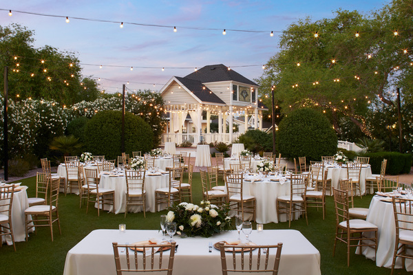 Lindsay Grove by Wedgewood Weddings