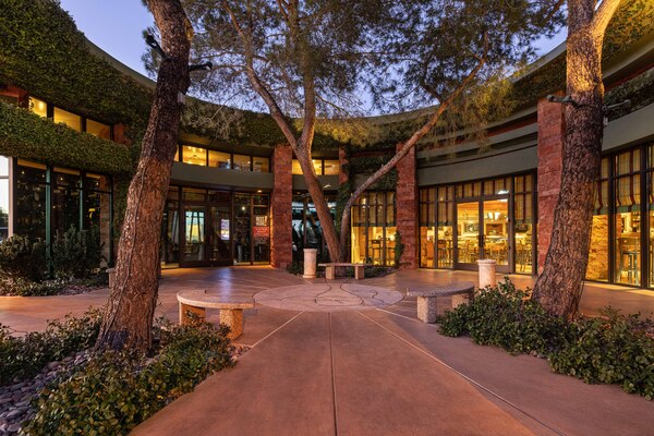 Panevino Ristorante, Deli & Special Events Center