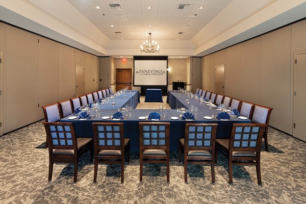 Panevino Ristorante, Deli & Special Events Center