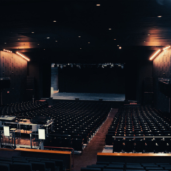 Queen Elizabeth Theatre