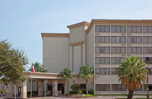 Wyndham Houston Hobby Airport