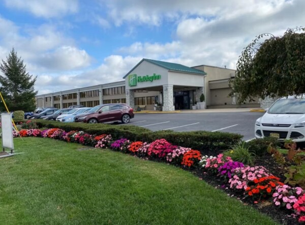 Holiday Inn Hazlet