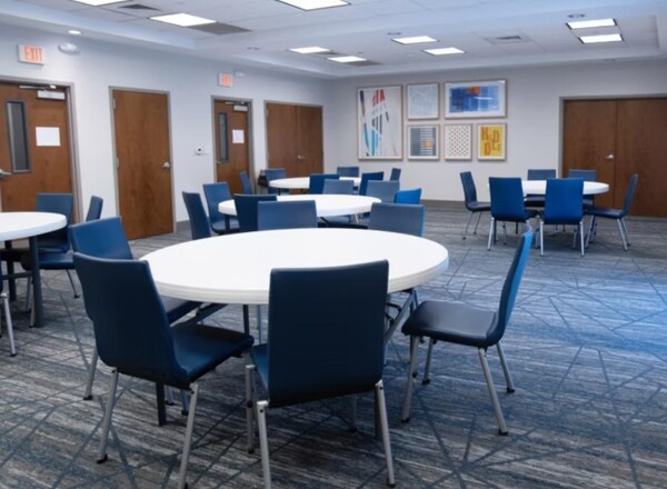 Holiday Inn Express Pembroke