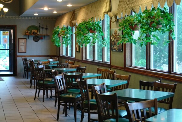 Pierres Restaurant & Catering Hall