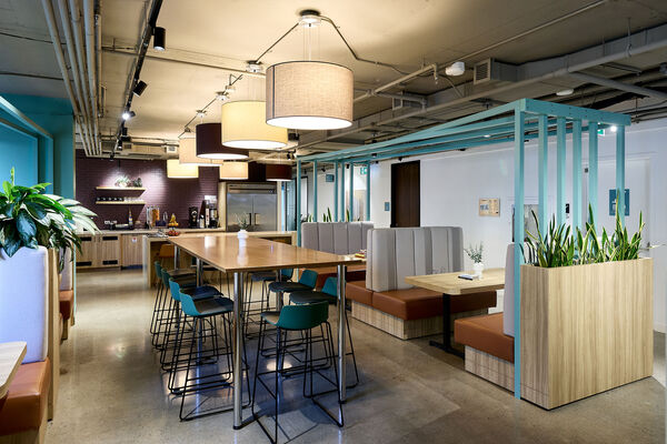 The Queen Street Lounge